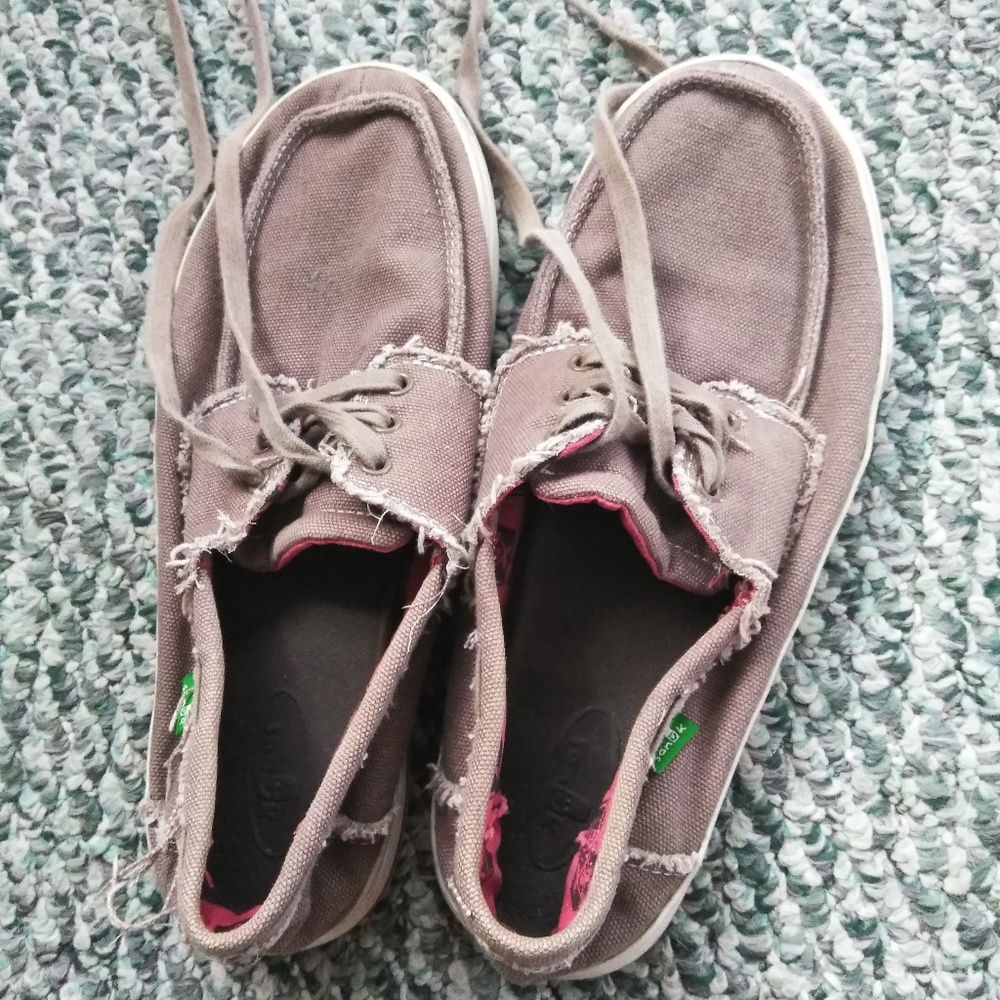 Sanuk Shoes Brown Red Green 9